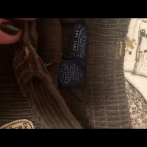 train design turtle neck and corduroy pants - Picture 2 of 2